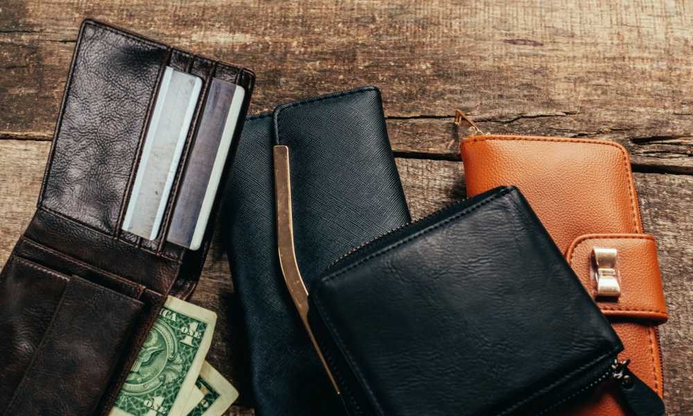 Bellroy Hide and Seek Wallet Review